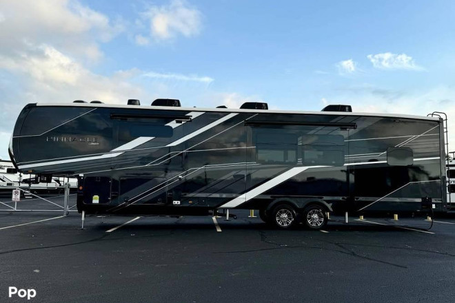 2025 Pinnacle 38FBRK