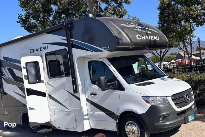 2024 Chateau 24LW