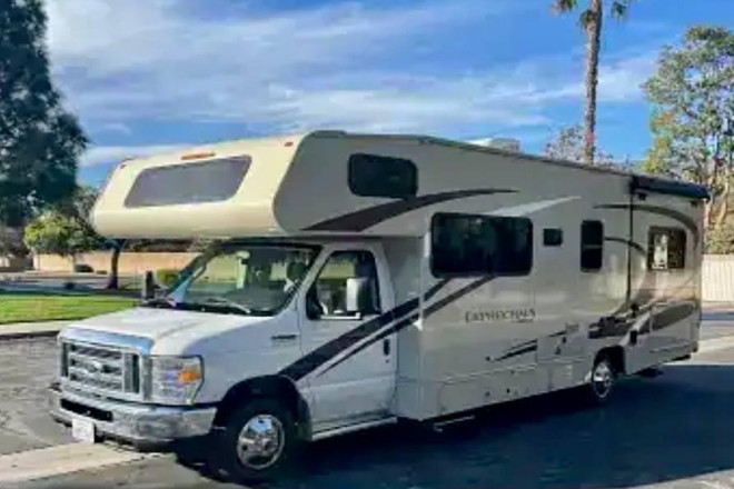 2020 Leprechaun 260RS