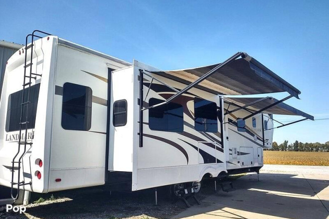 2016 Landmark Newport 365