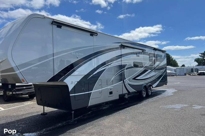 2022 Beacon 42RDB