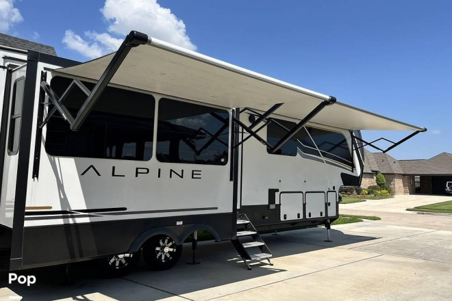 2024 Alpine 3910RK