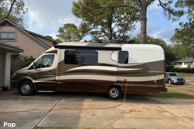 2013 Platinum 241XL DS