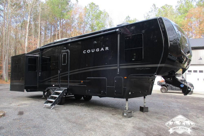2024 Cougar 320 RDS