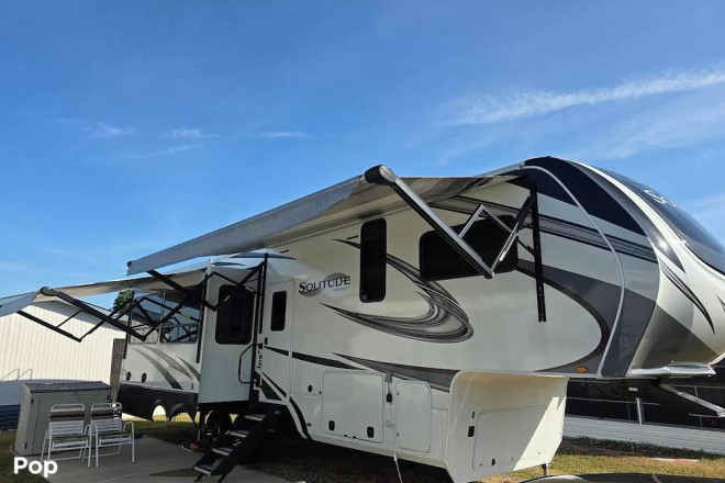 2021 Solitude 2930RL