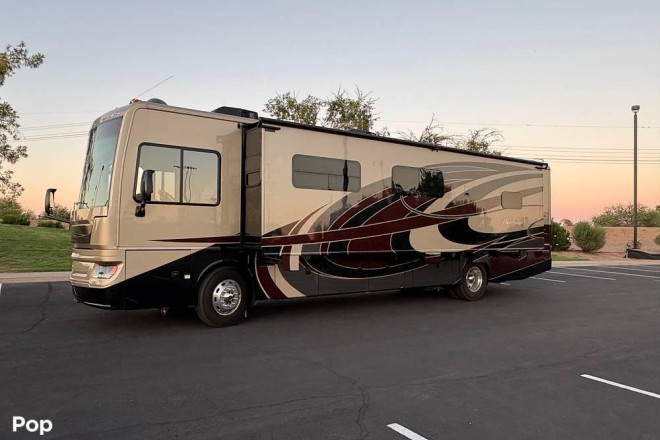 2018 Pace-Arrow LXE 38K