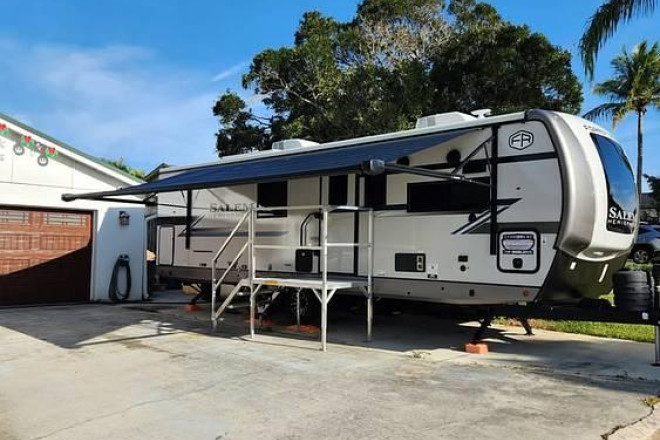 2025 Salem Hemisphere 261fkrb