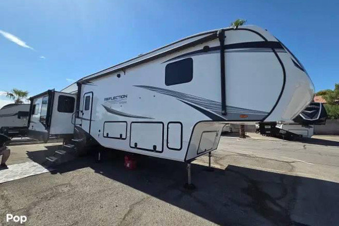 2023 Reflection 367BHS