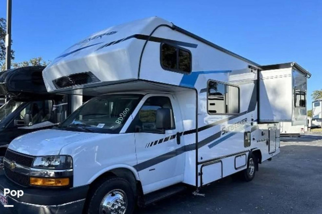 2024 Sunseeker LE Series M-2250S Chevy 3500