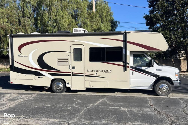 2020 Leprechaun 260RS