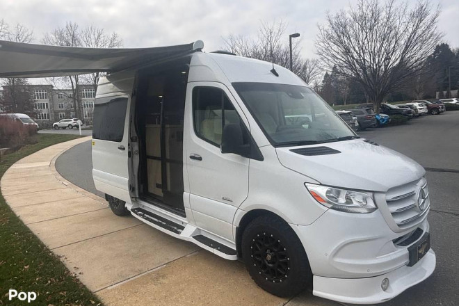 2019 Midwest Automotive Designs Passage 144FD2