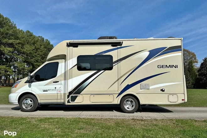 2019 Gemini 23tk