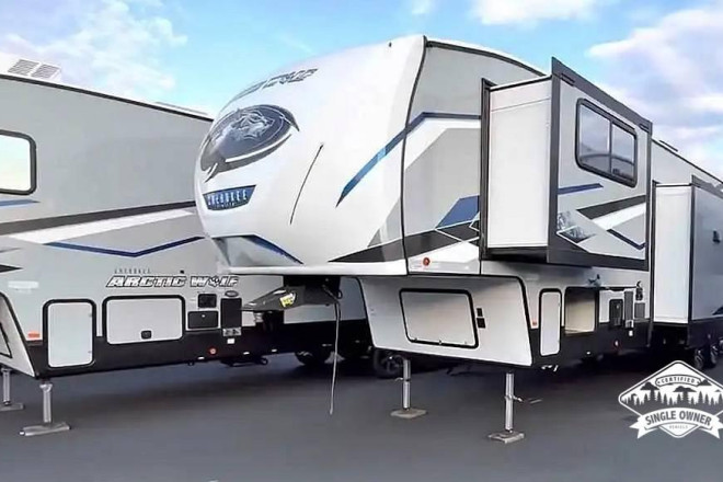 2023 Arctic Wolf 3910SUITE