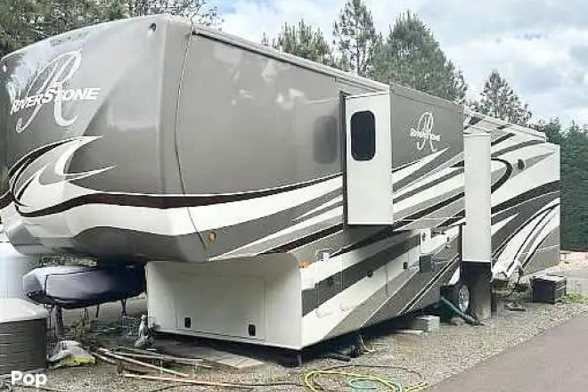 2016 Riverstone Legacy 38FB