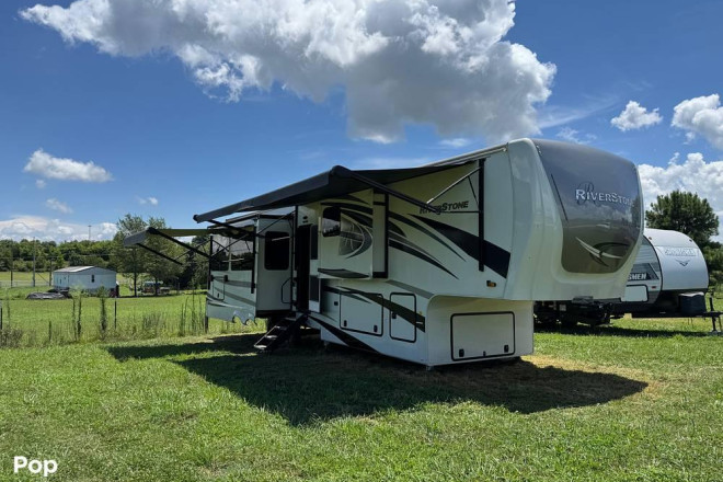 2022 Riverstone 39RKFB