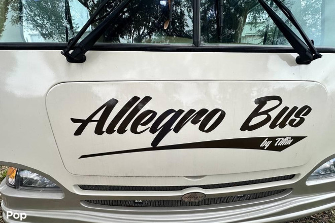 2000 Allegro Bus 28