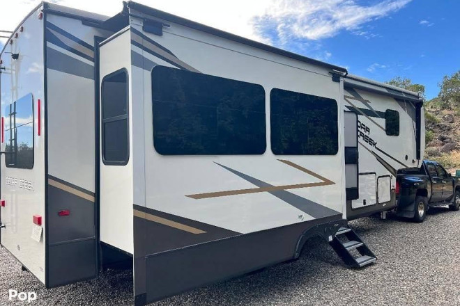 2021 Cedar Creek 291rw