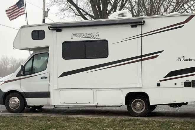 2023 Prism LE Series 2150CB