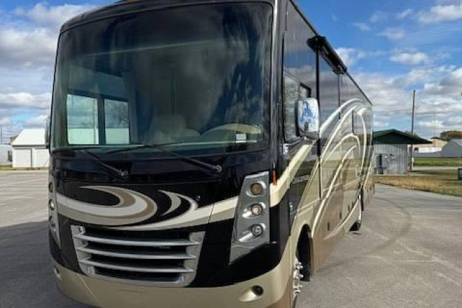 2015 Challenger 37KT