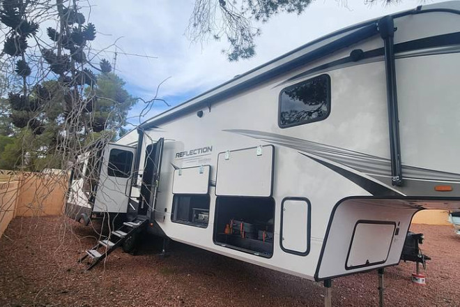 2023 Reflection 367BHS