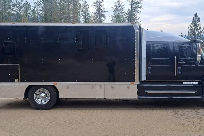 2009 Other 32" Custom