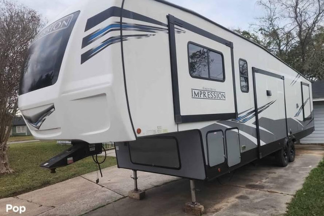 2021 Impression 320FL