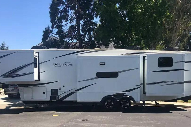 2023 Solitude 3740BH