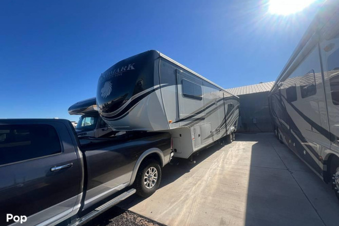 2016 Landmark 365LM Key West