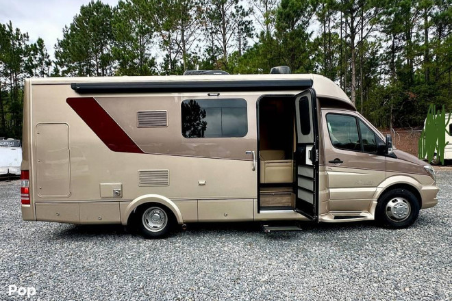 2020 Ultra Brougham 25MB