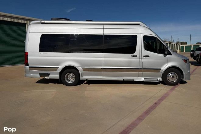 2023 Other 3500 170EXT Lounge