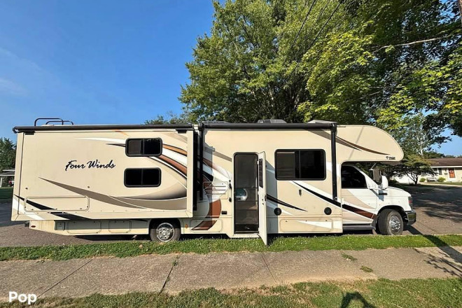 2018 Four Winds 30D