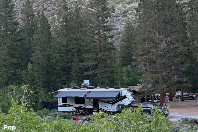 2024 Momentum 325G-Toy Hauler