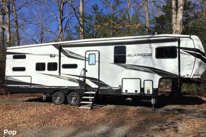 2022 ElkRidge 33BHS