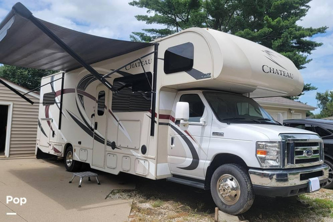 2018 Chateau 31W