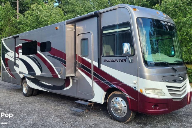 2015 Encounter 37 SA