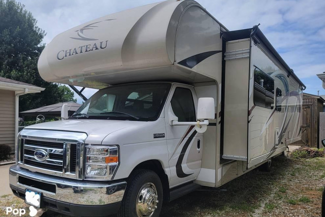 2018 Chateau 31W
