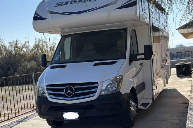 2018 Sunseeker 2400S