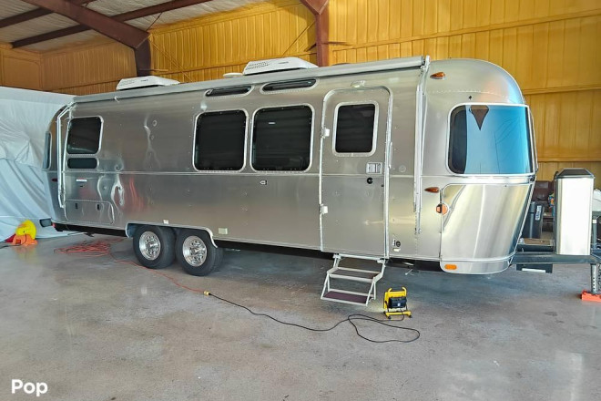 2018 International 28RB TWIN