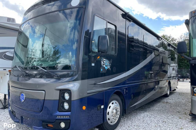 2018 Navigator XE 35E