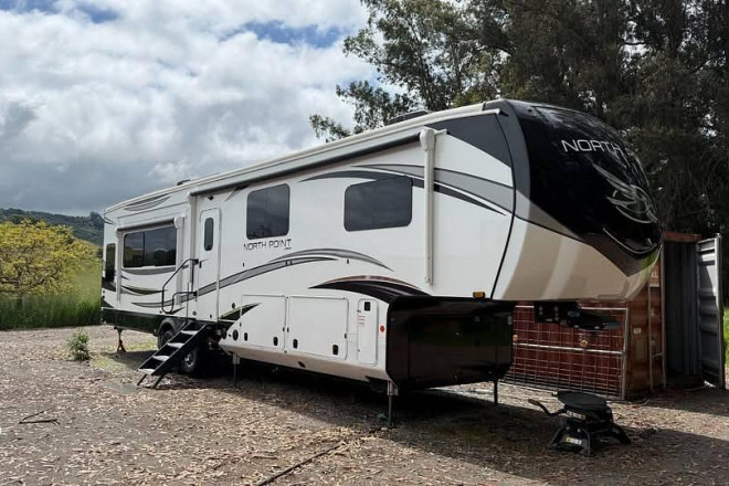 2023 North Point 377RLBH