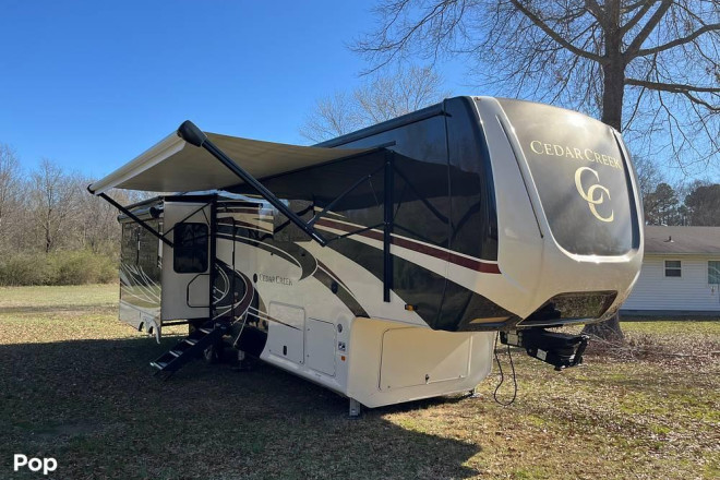 2021 Cedar Creek 388RK