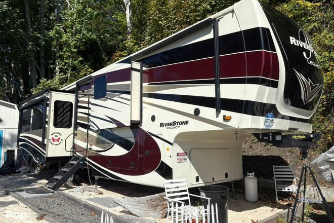 2020 Riverstone Legacy 39RKFB