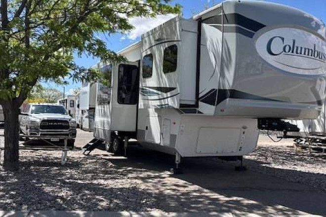 2023 Columbus 388FKH