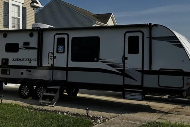 2023 Jay Feather 30QB