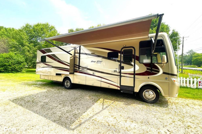 2015 Bay Star Sport 3306