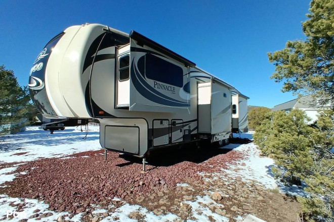 2016 Pinnacle 38FLSA