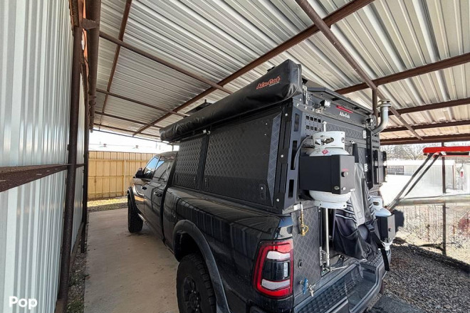 2022 Other Alu Cabin