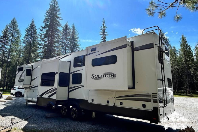 2021 Solitude 390RK