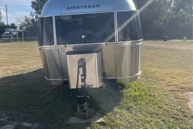 2024 Flying Cloud 25FB Queen Rear Hatch