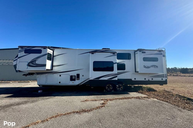2023 Solitude 390RK